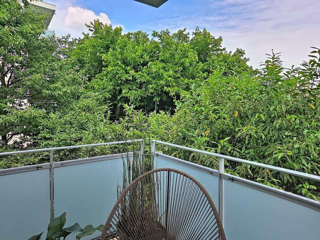 Appartement - 1 Chambre - Balcon - Garage en sus - Proche commodités - photo 5