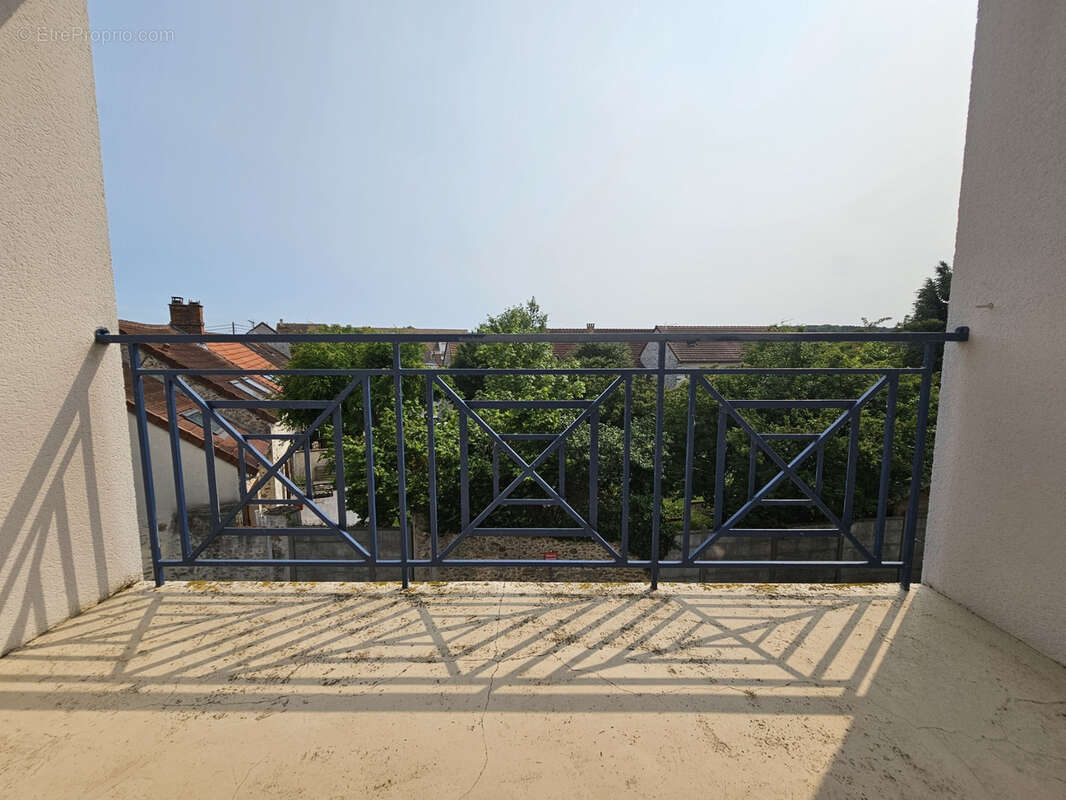 Appartement à CHEPTAINVILLE