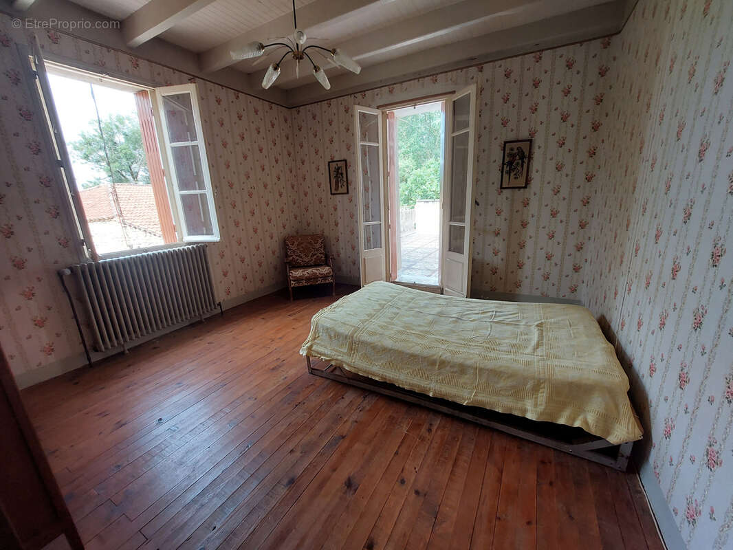 Maison à BAGAT-EN-QUERCY