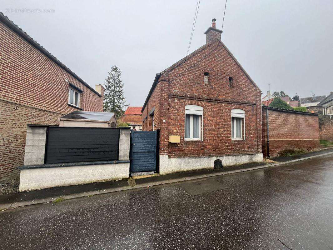 Maison à QUIEVY