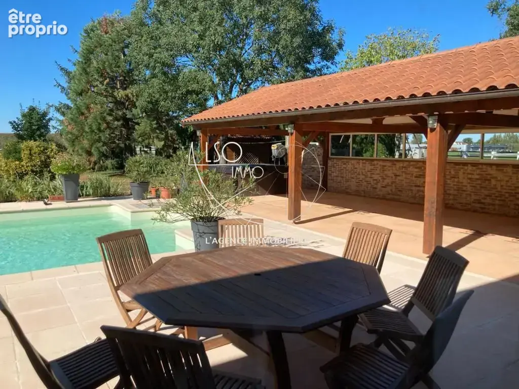 Maison 7 pièces 262 m² à vendre à Le Dorat (87210) - photo 8