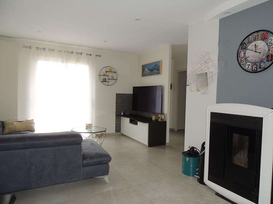 Maison Mortagne sur Sèvre 6 pièces 150 m2 - photo 3