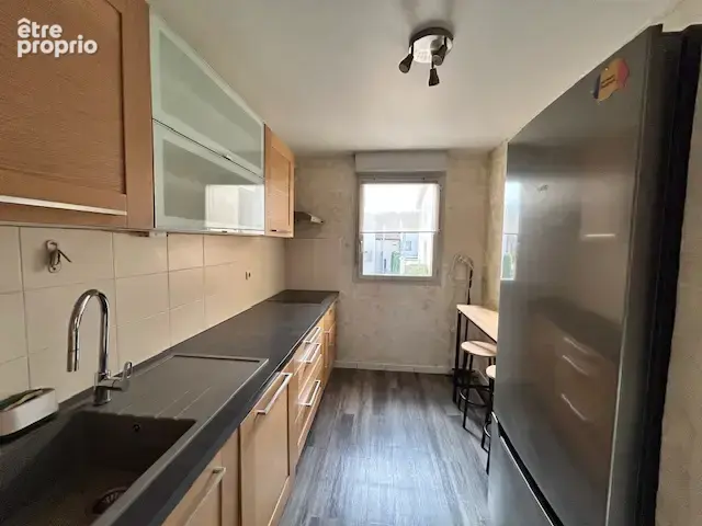 Bel appartement avec terrasse et parking - photo 4