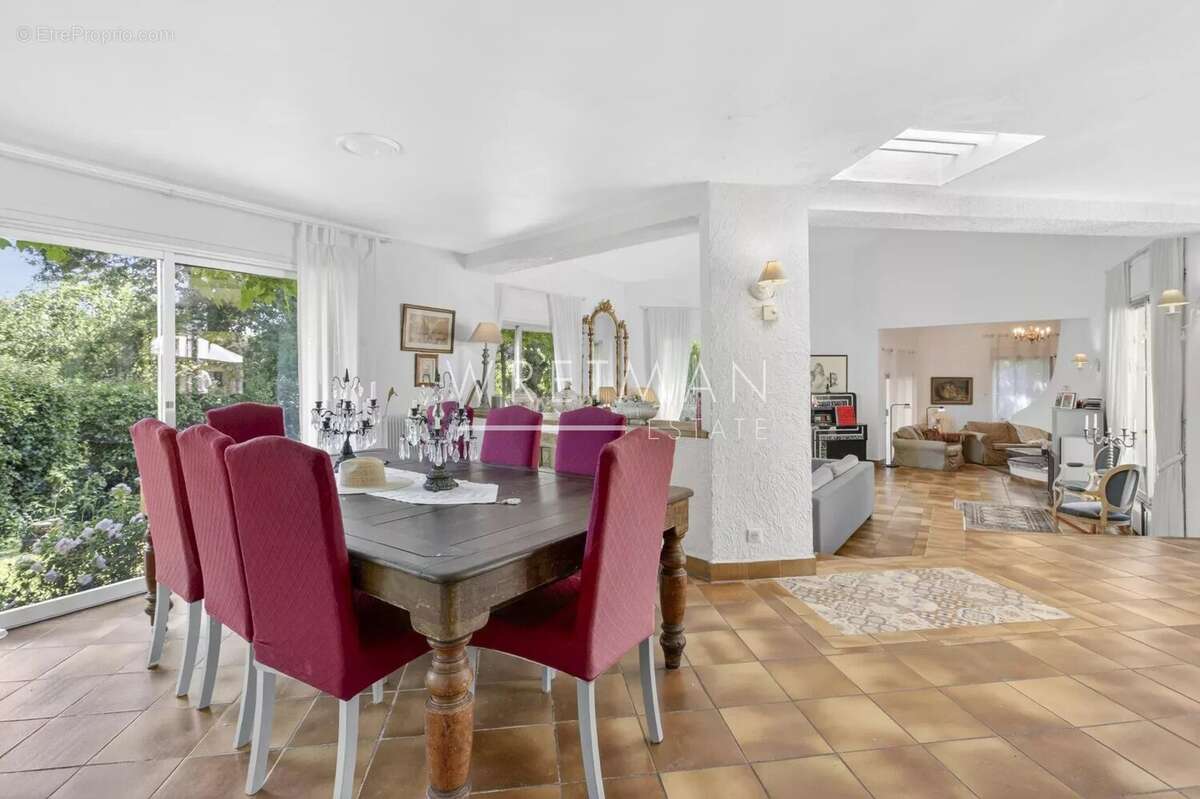 Maison à VENCE