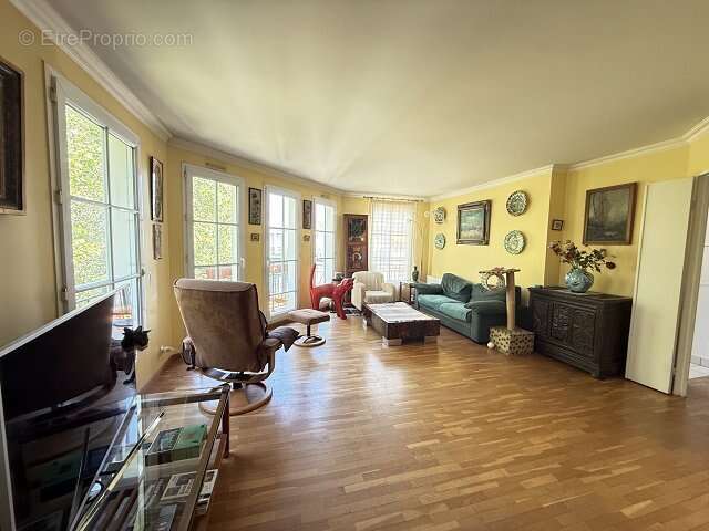 Appartement à MAISONS-ALFORT