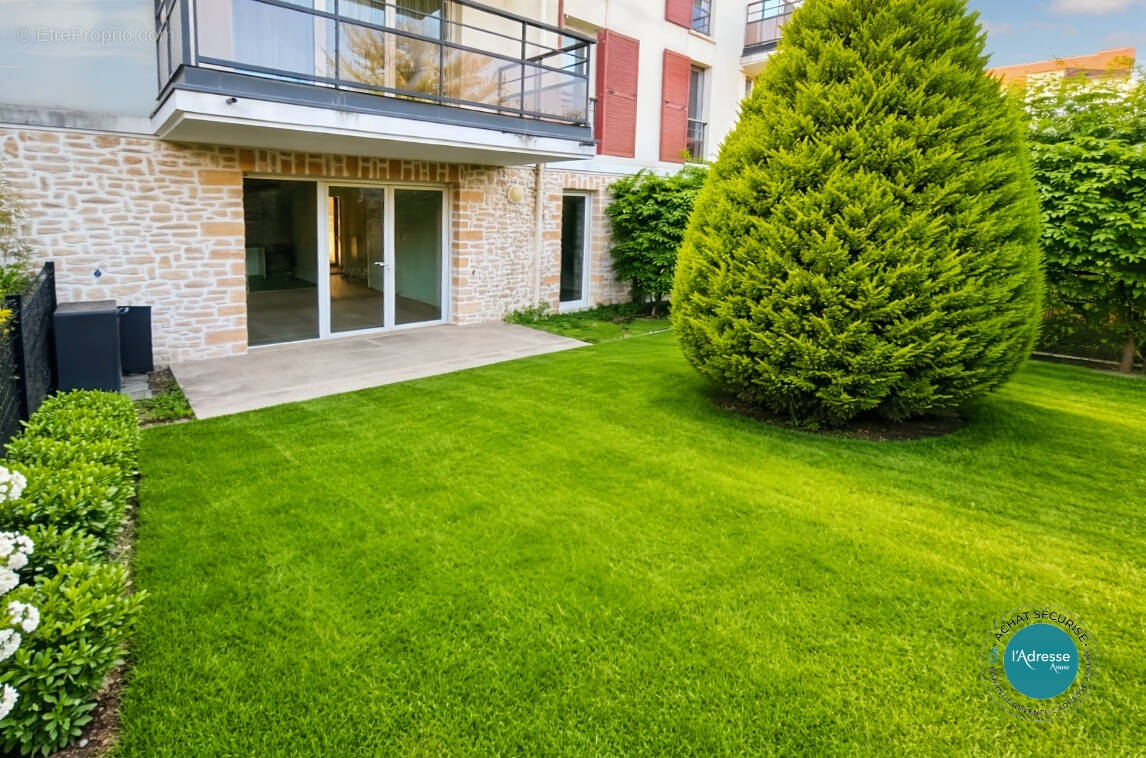 Appartement à MENNECY