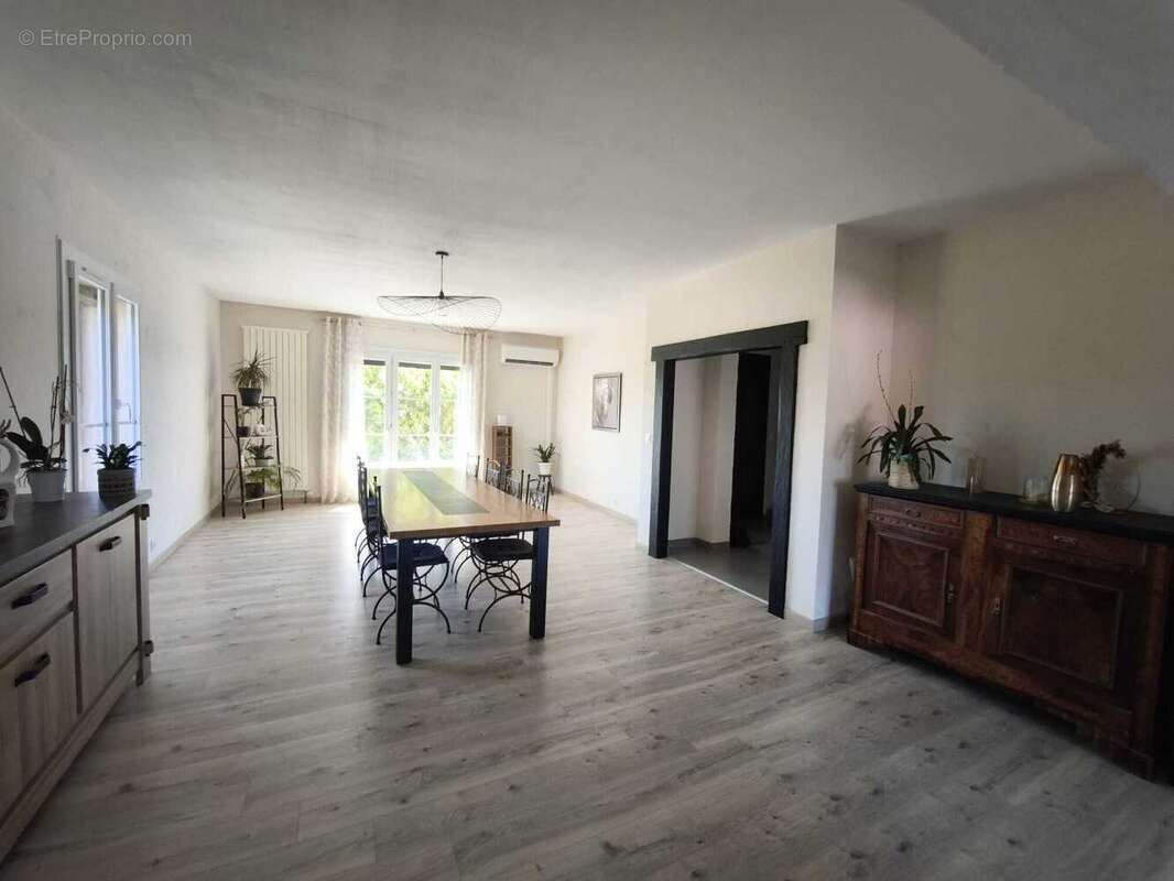 Maison 214 m² à Romorantin-Lanthenay  - photo 5