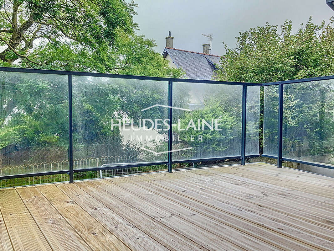 Appartement à DONVILLE-LES-BAINS