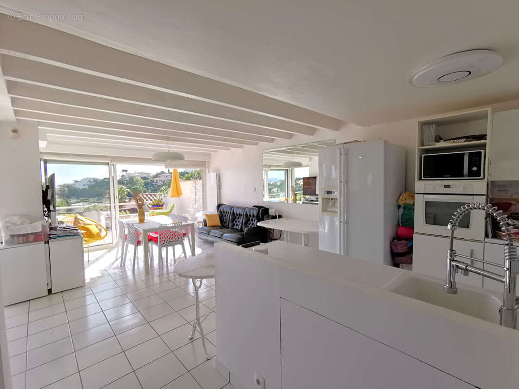 Maison à LES ISSAMBRES