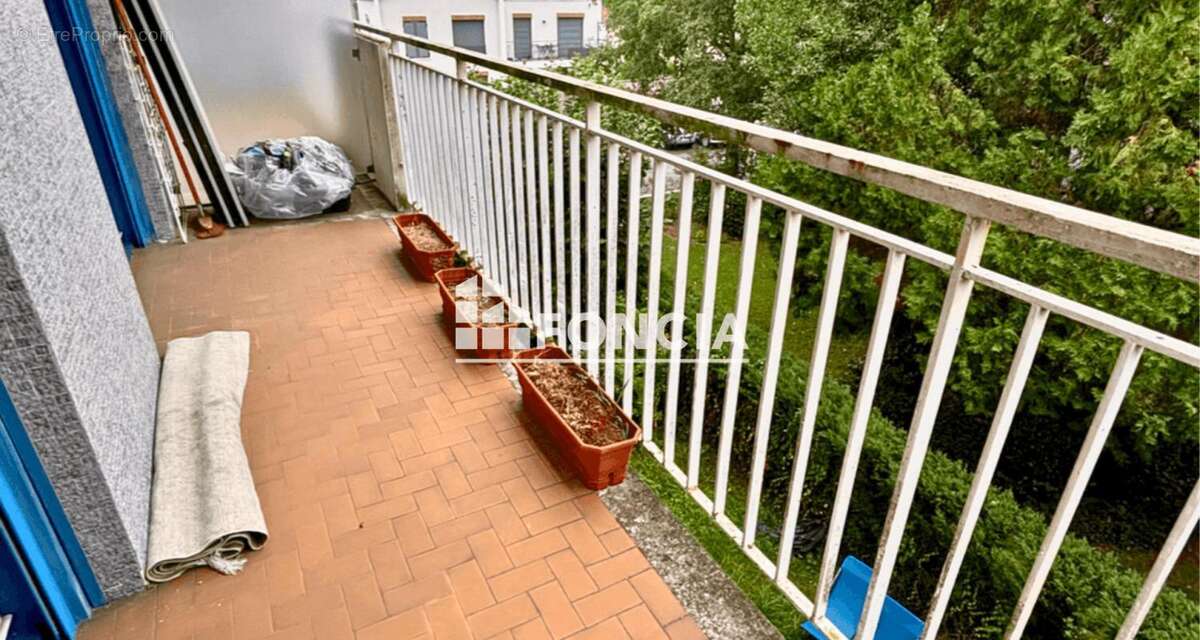 Appartement à CHAVILLE