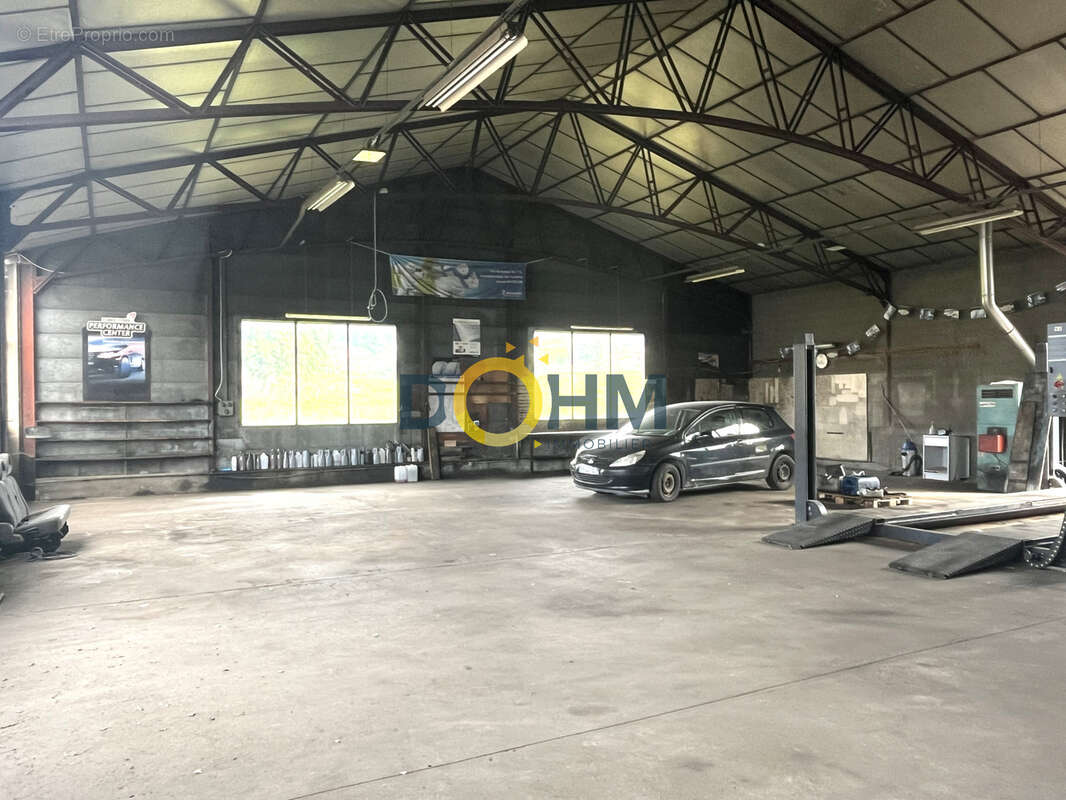 Commerce à USSON-EN-FOREZ