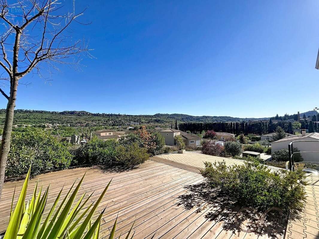 Maison à SAINT-CHINIAN