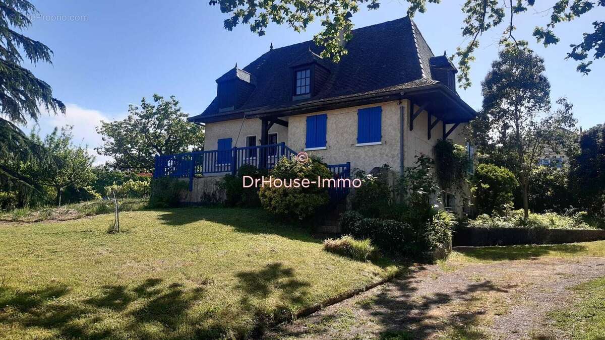 Maison à MONEIN