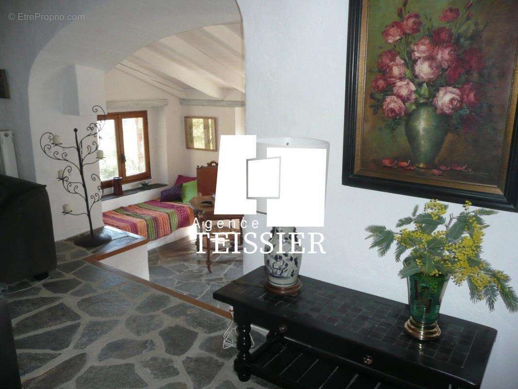 Maison à MALARCE-SUR-LA-THINES