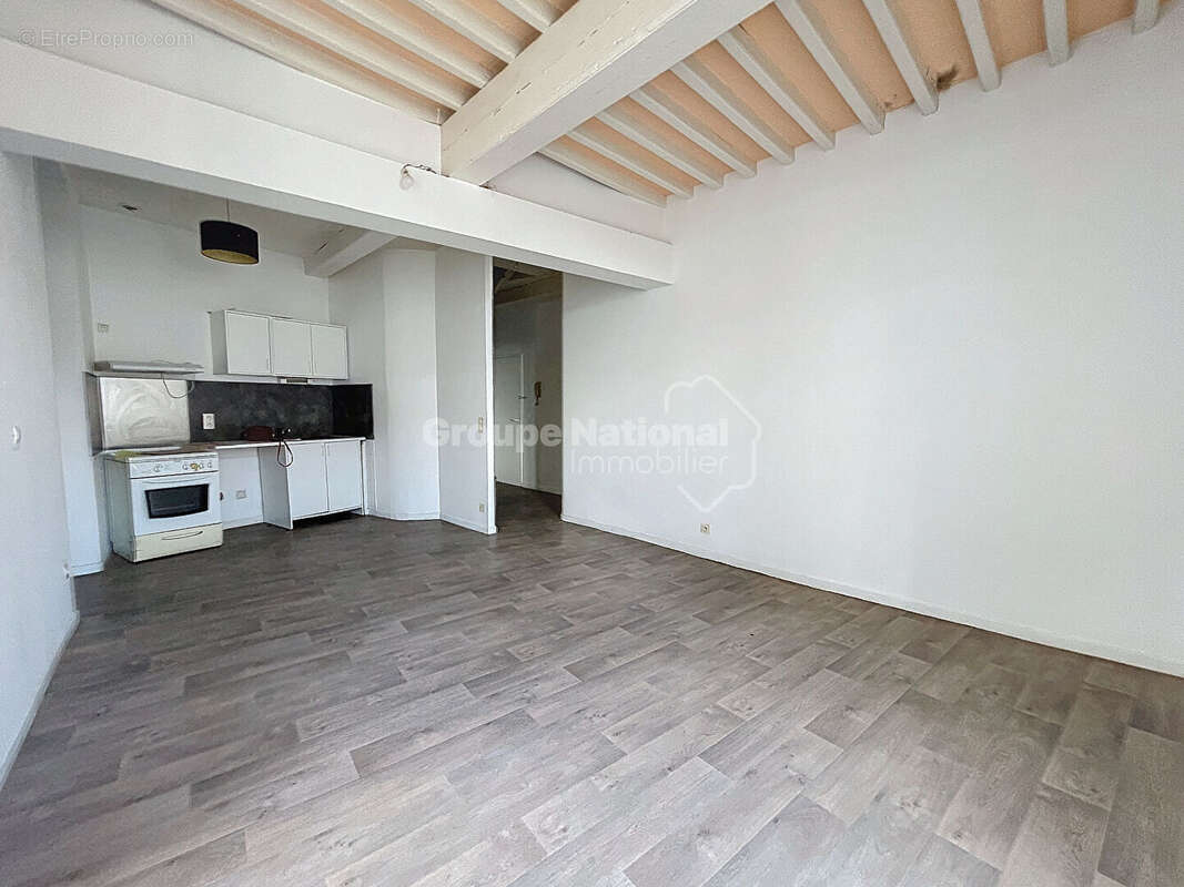 Appartement à TULETTE