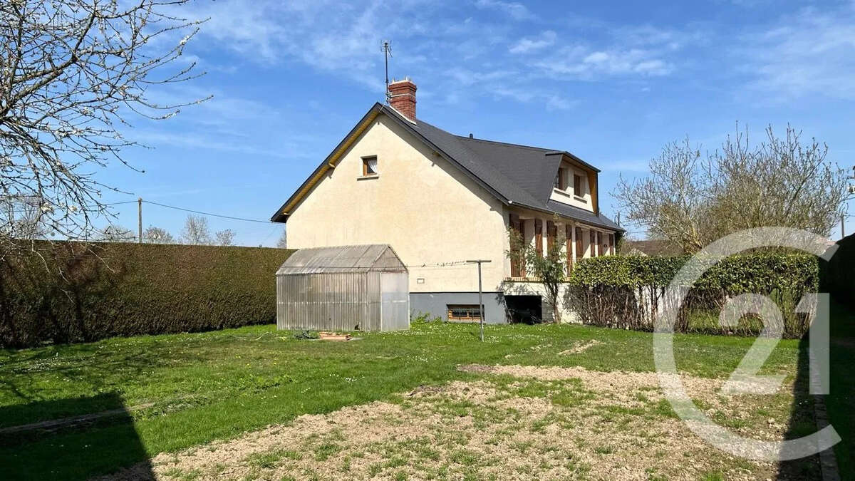 Maison à BERNAY