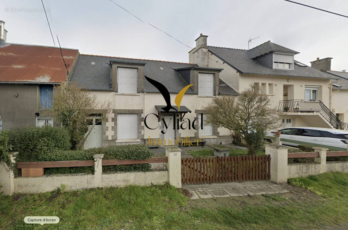Maison à SAINT-MELOIR-DES-ONDES