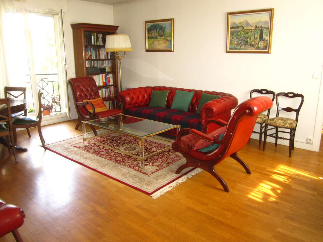 Appartement à PARIS-12E