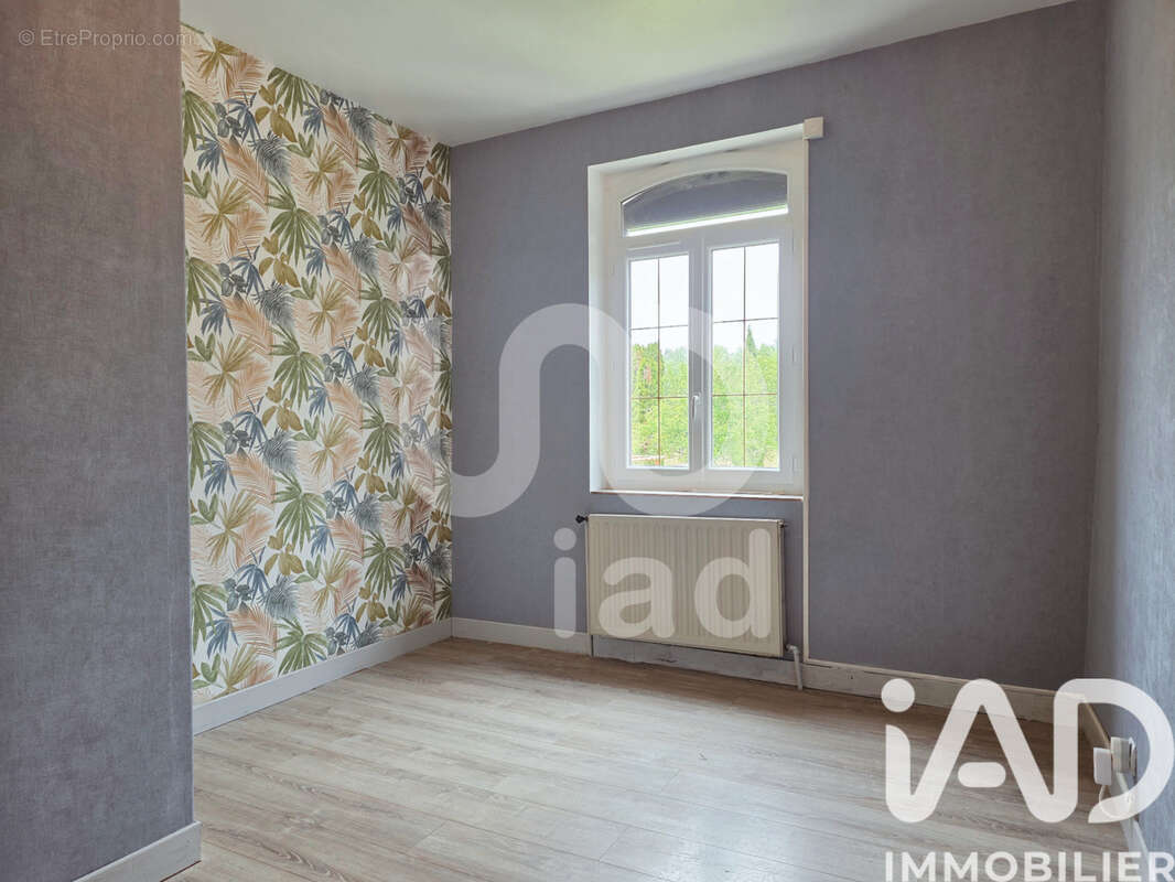Maison 96 m² à Fontenoy  - photo 7