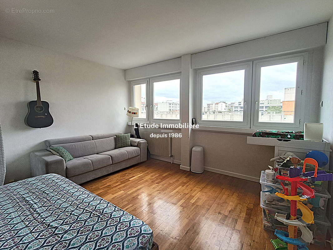 Appartement à VILLEURBANNE