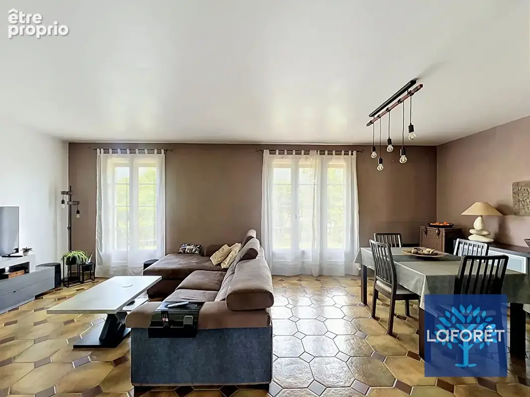 Maison La Ferte Alais 7 pièces 150 m2 - 729 m² de terrain - photo 6