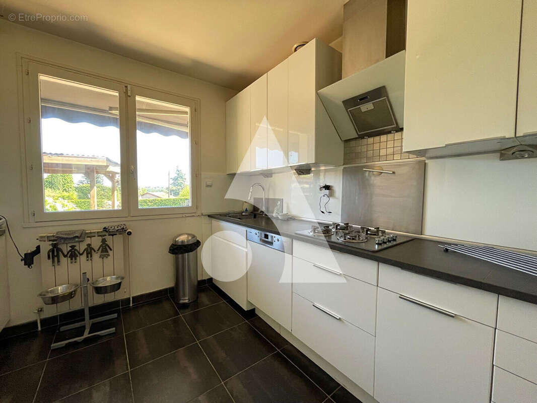 Maison à COLLONGES-AU-MONT-D&#039;OR