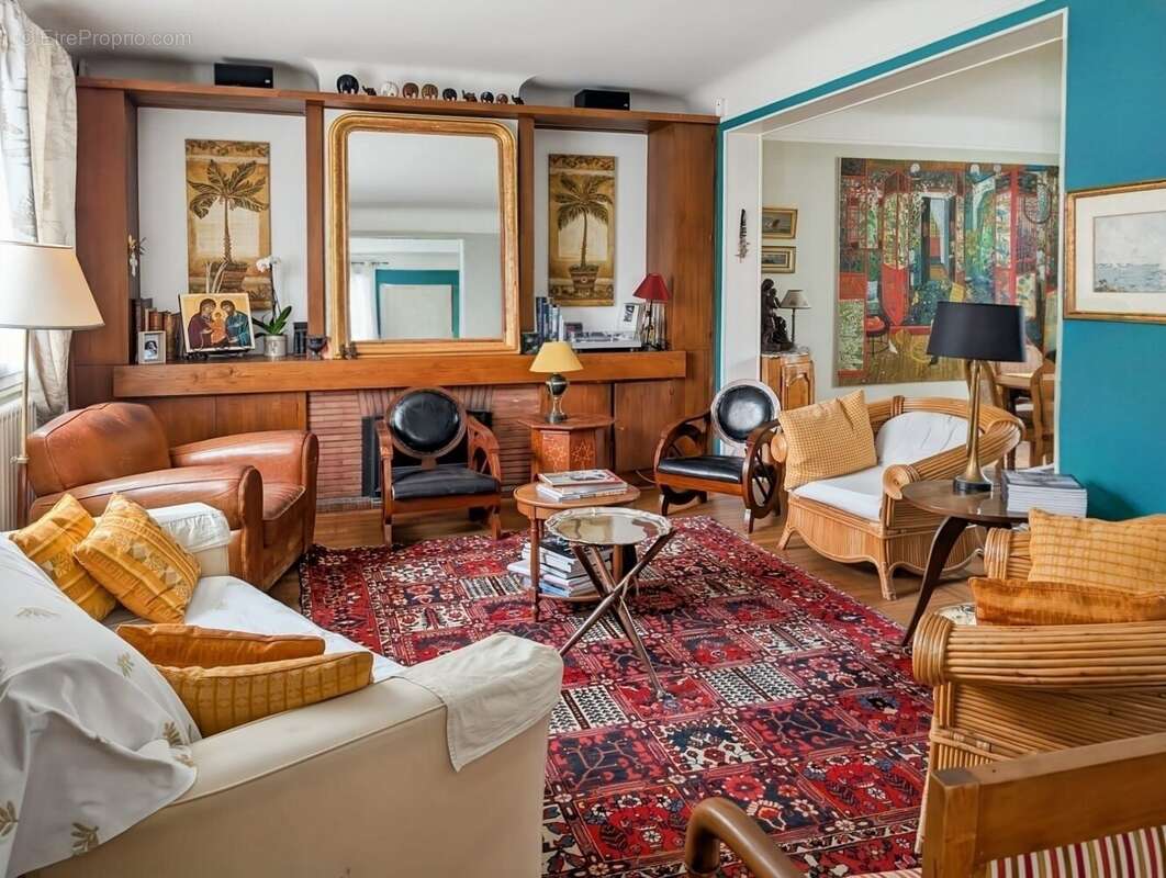 Maison 190 m² à Saint-Cyr-L'ecole  - photo 5