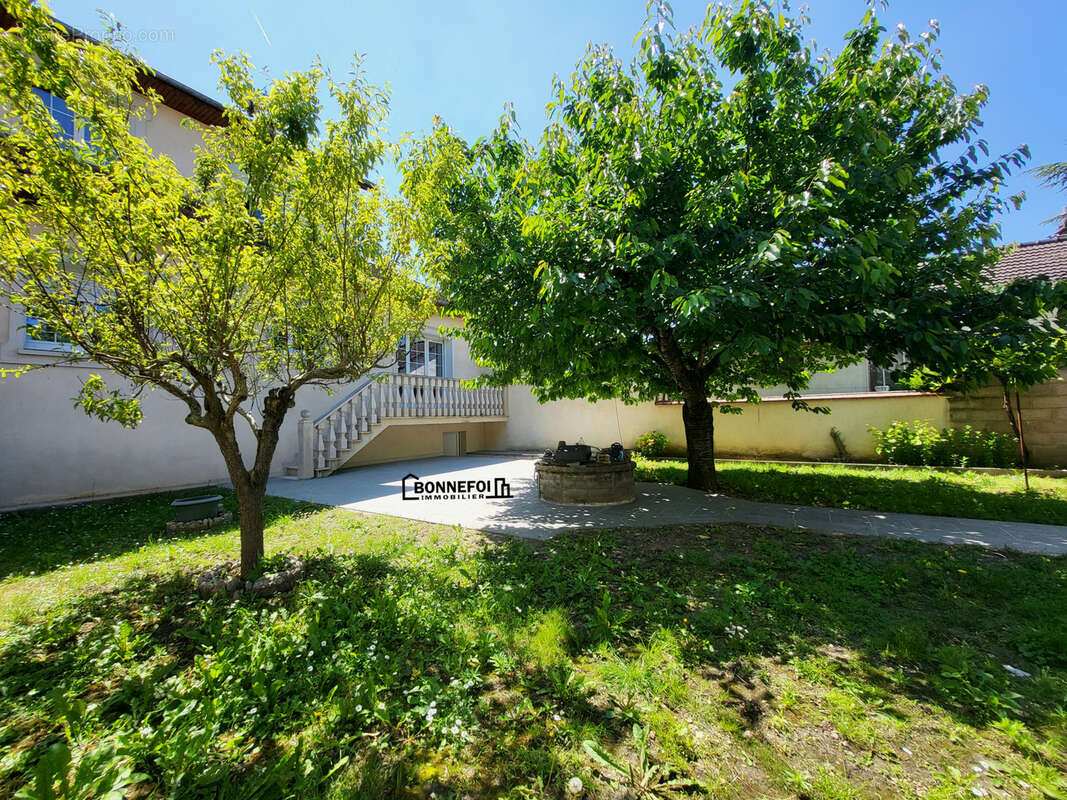 Maison à CHAMPIGNY-SUR-MARNE