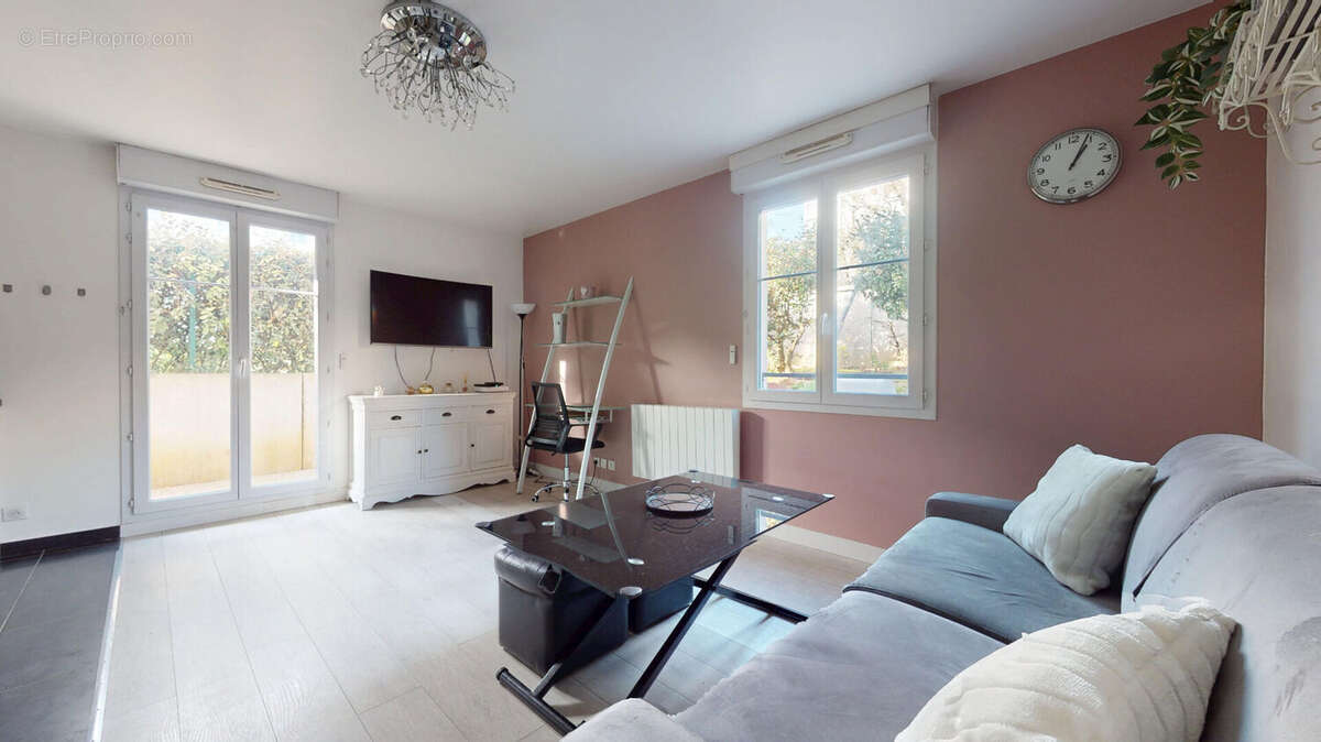 Appartement à THIAIS