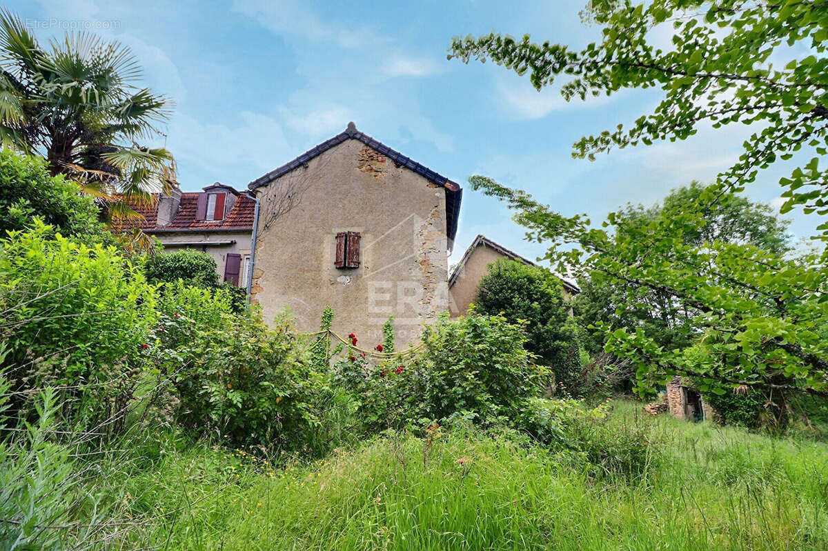 Grande maison familiale proche de Figeac avec dépendance - photo 2
