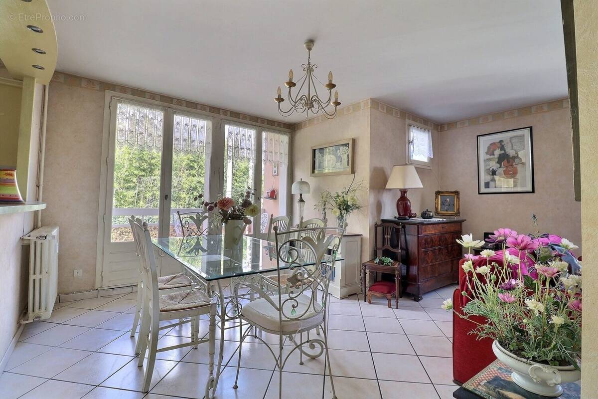 Appartement à CHAMALIERES