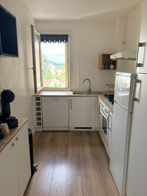 Appartement à BOURGOIN-JALLIEU
