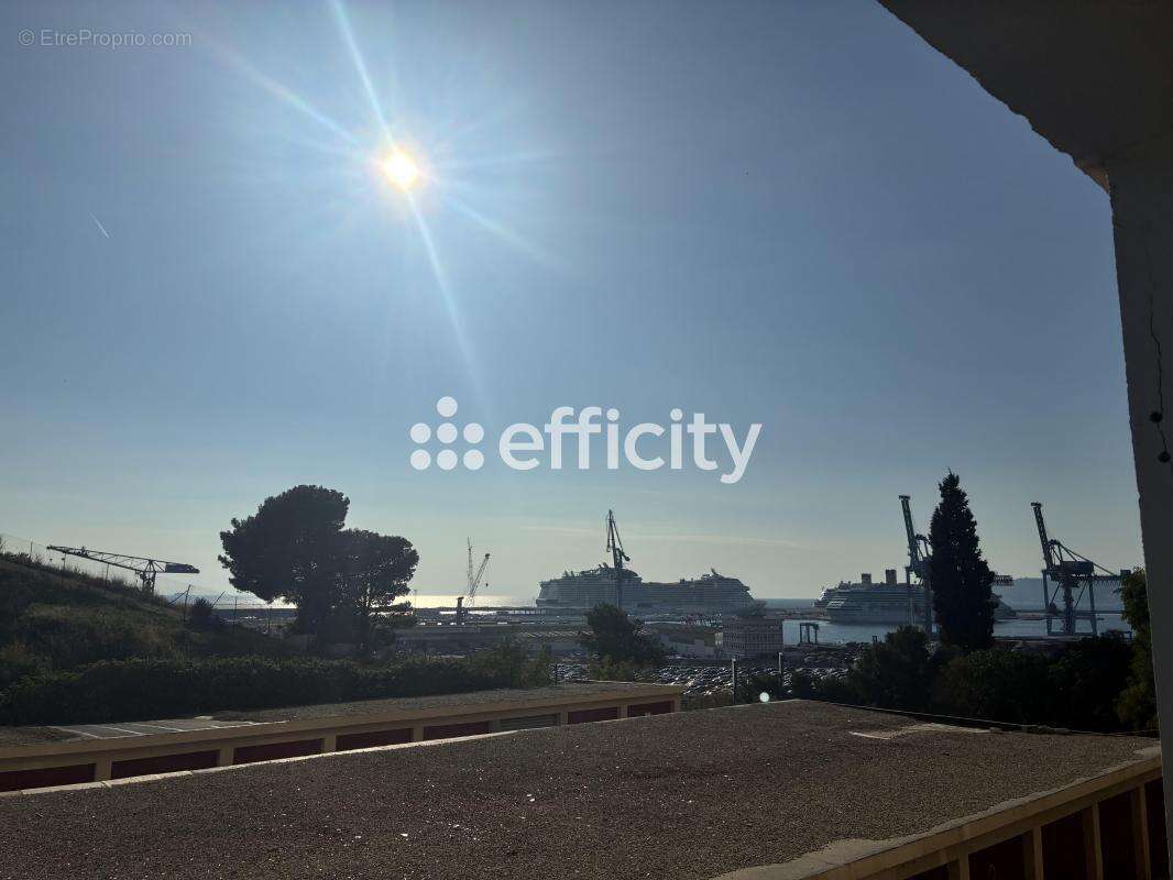 Appartement à MARSEILLE-15E