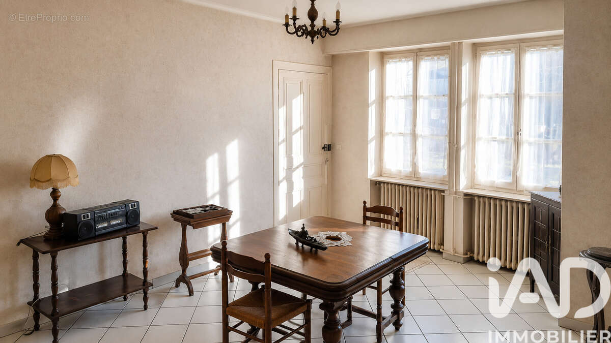 Maison 190 m² à Thezillieu  - photo 5