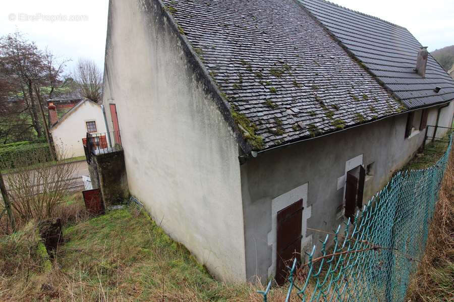 Maison à BRINON-SUR-BEUVRON