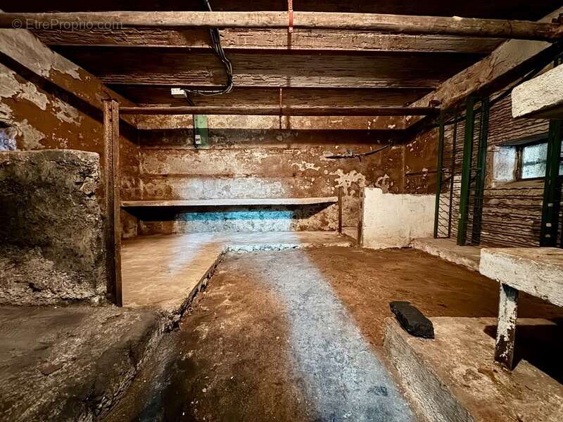 Maison à VAL-ET-CHATILLON