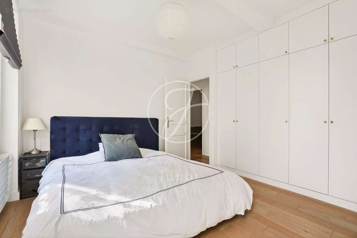 Maison à LE VESINET