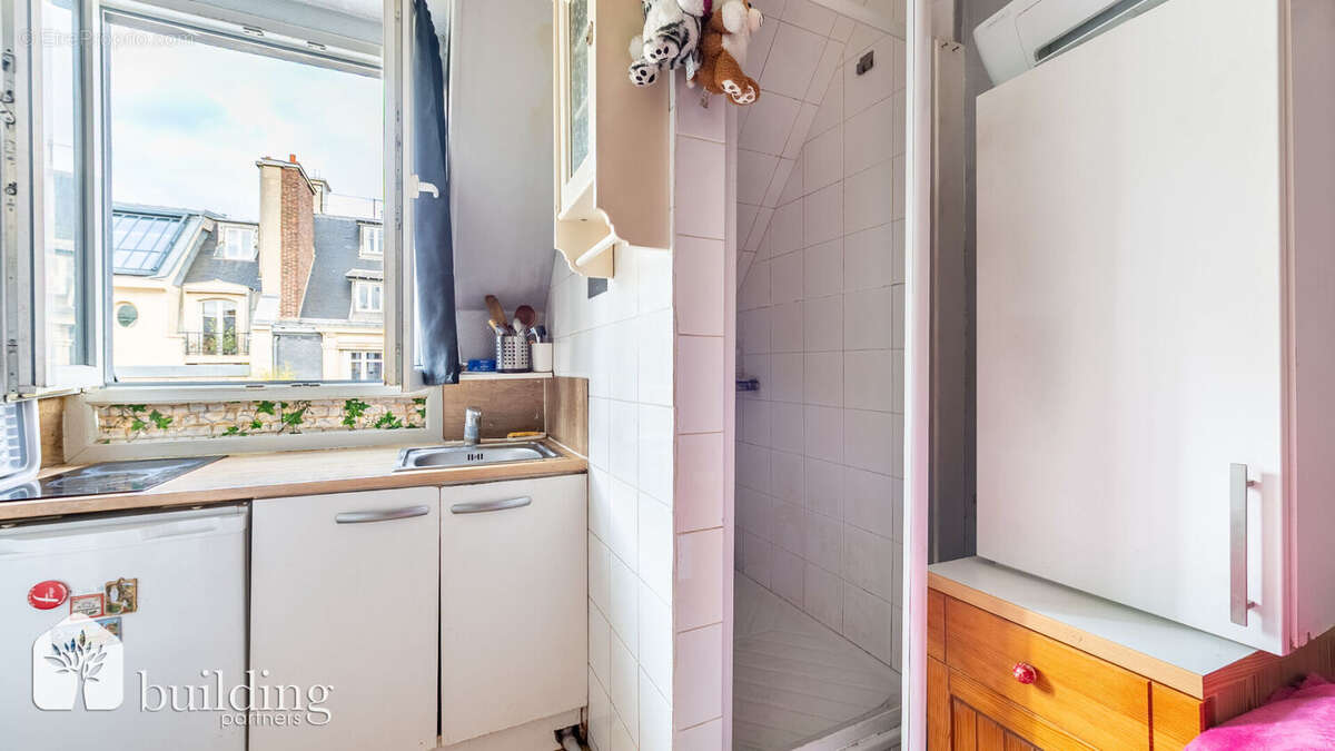 Appartement à PARIS-8E