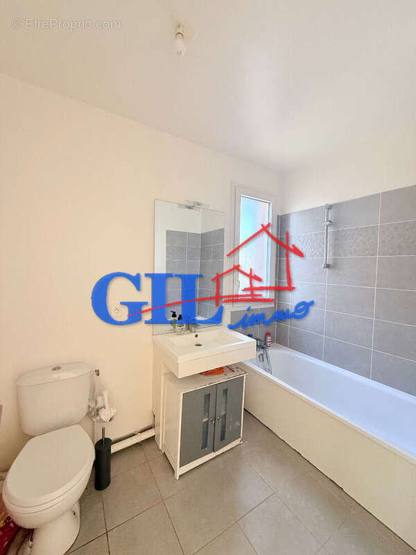 Appartement à MOISSY-CRAMAYEL