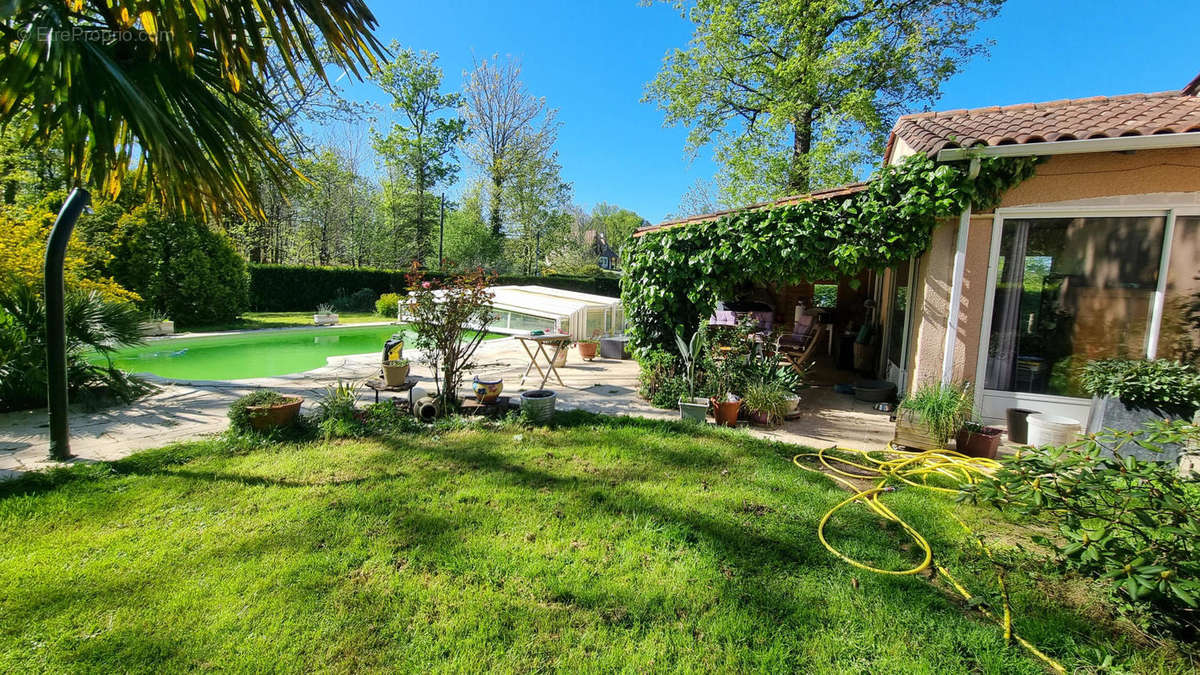 20240419_171622 - Maison à SAINT-ESTEPHE