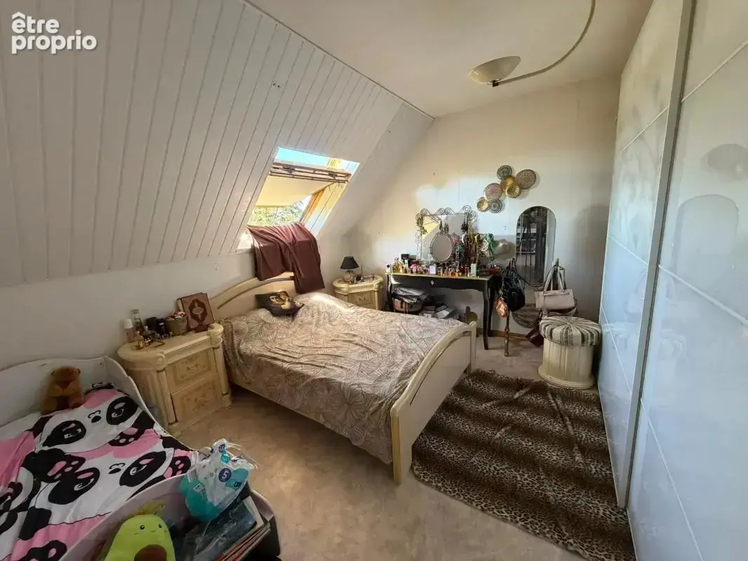 Maison familiale 5 pièces - 105 m² – Fort potentiel à rénover - photo 7