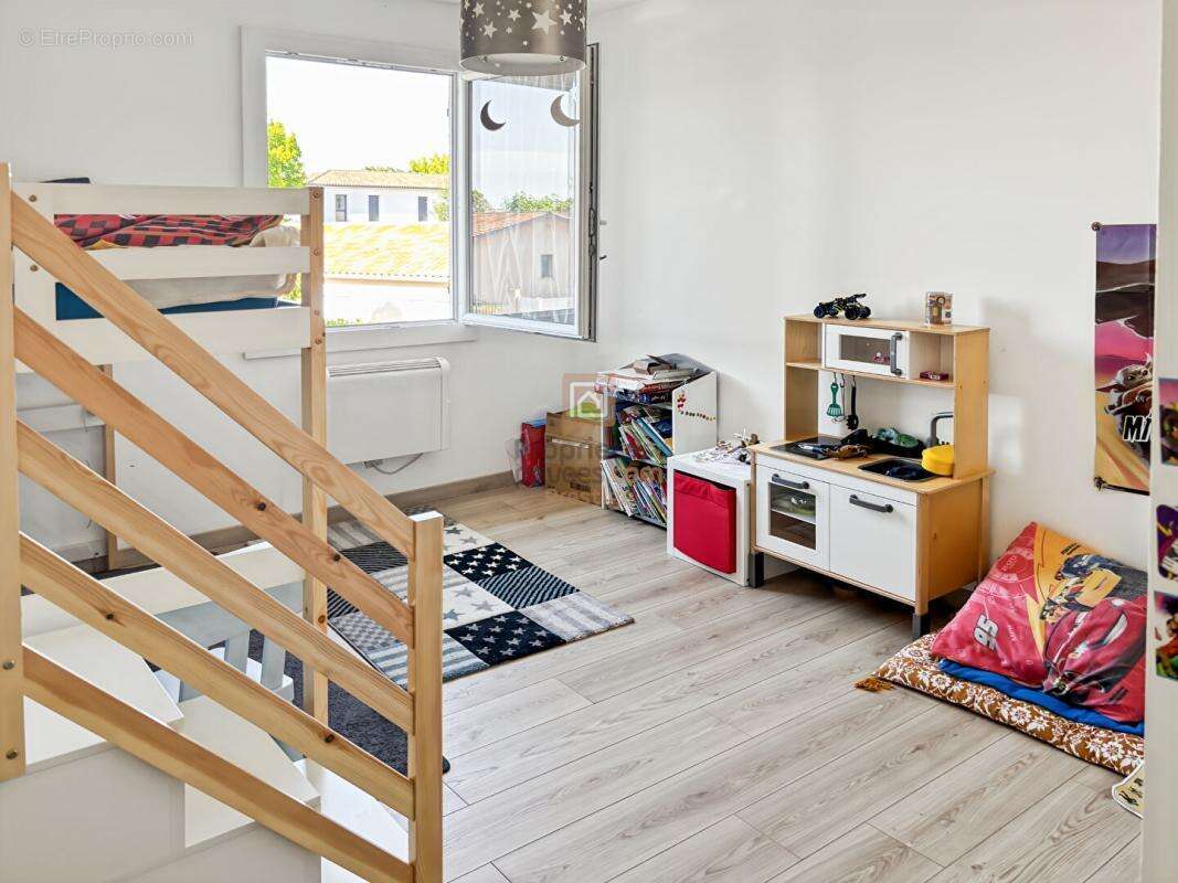 Coup coeur assuré Magnifique Maison Familiale avec Piscine - photo 11