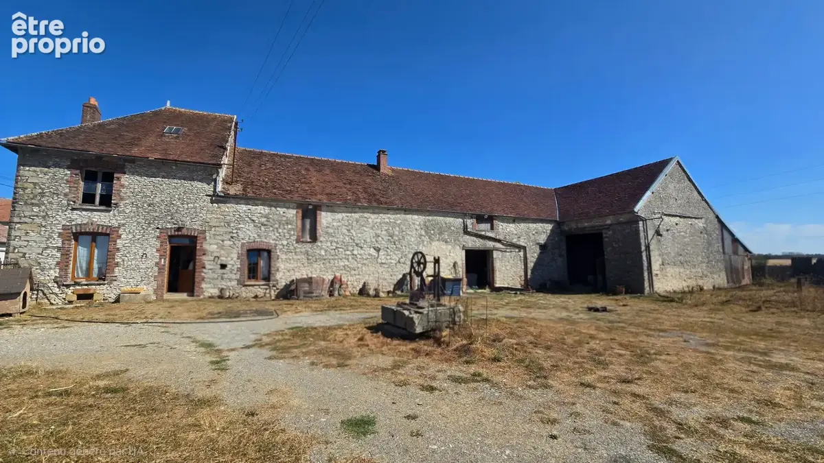 Photo Maison à Provins au prix de 256 800€
