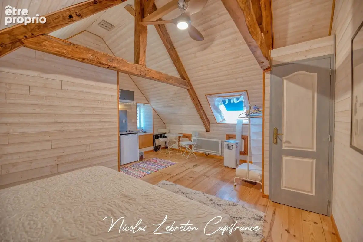 Maison en pierre rénovée de 202 m² – 4 chambres + studio indépendant – Dépendance de 100 m² – Terrain clos de 2 775 m² - photo 16