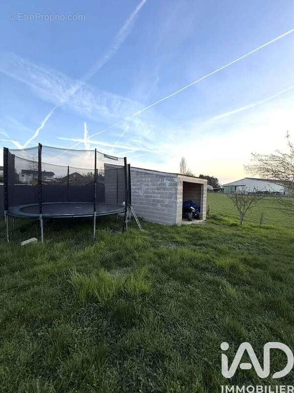 Photo 3 - Maison à VIGY