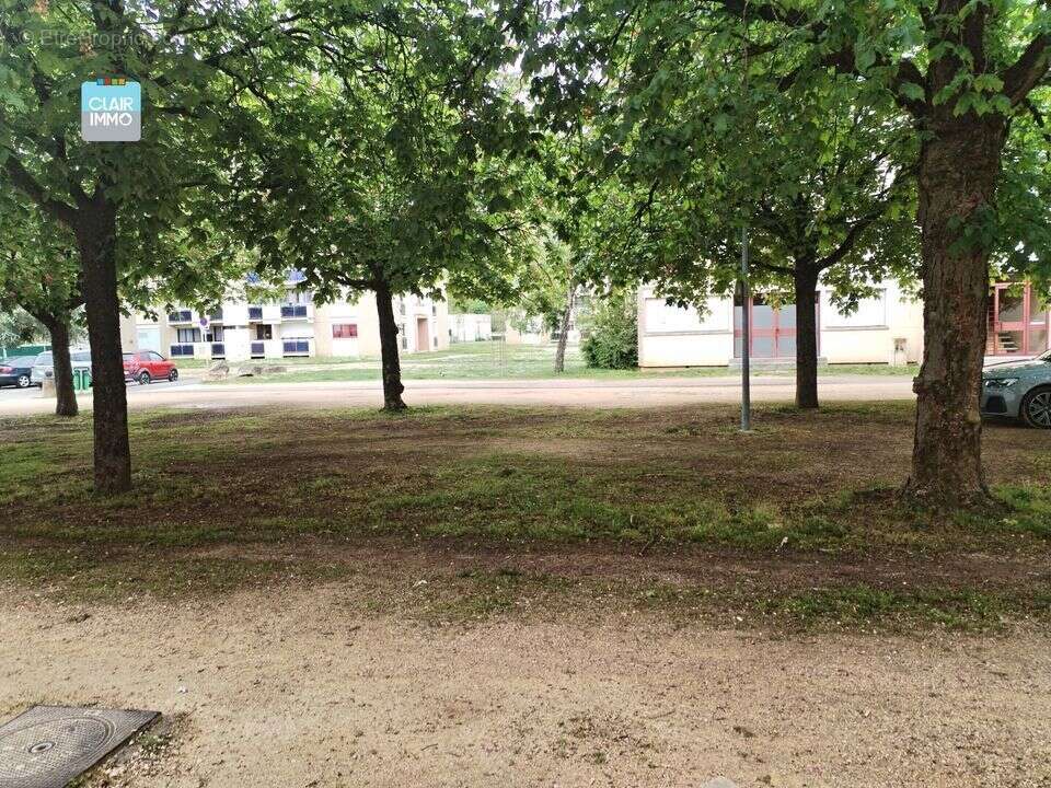 À vendre à Mâcon appartement T4 de 71,06 m² - Appartement à MACON