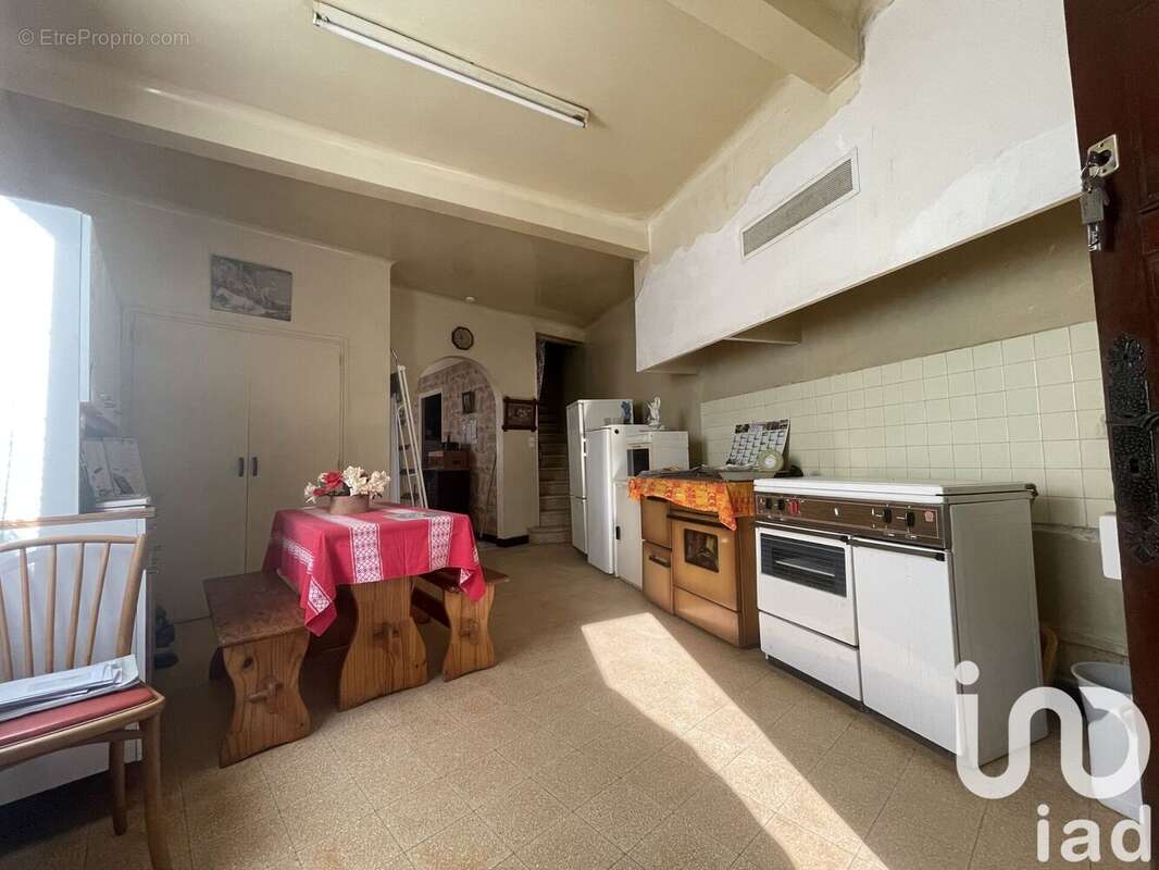 Photo 2 - Maison à VILLENEUVE-MINERVOIS