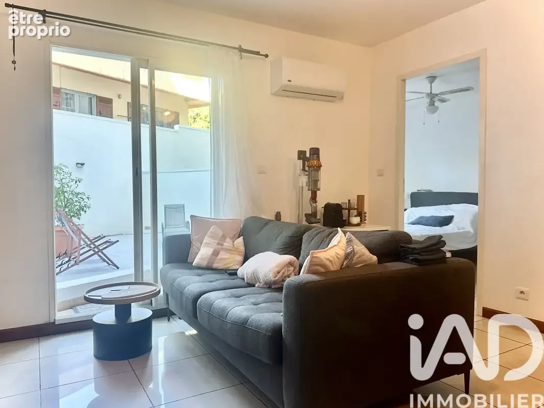 Photo 1 - Appartement à SAINT-DENIS