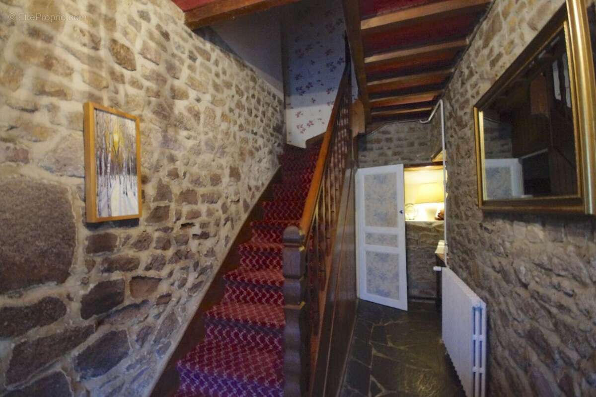 Maison à QUETTREVILLE-SUR-SIENNE