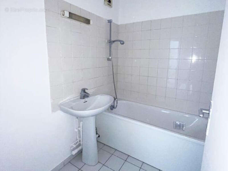 Appartement à SAINT-DENIS